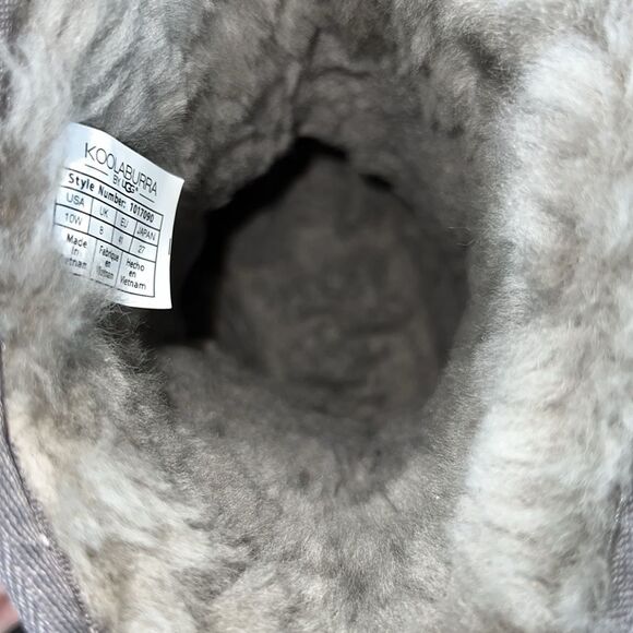 Koolaburra by UGG size 10 - Picture 9 of 9